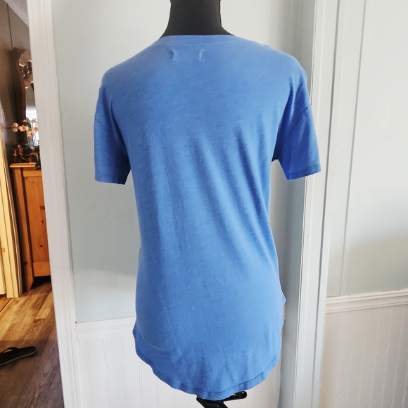 Hollister Blue V-Neck Women's Top - Picture 2 of 4